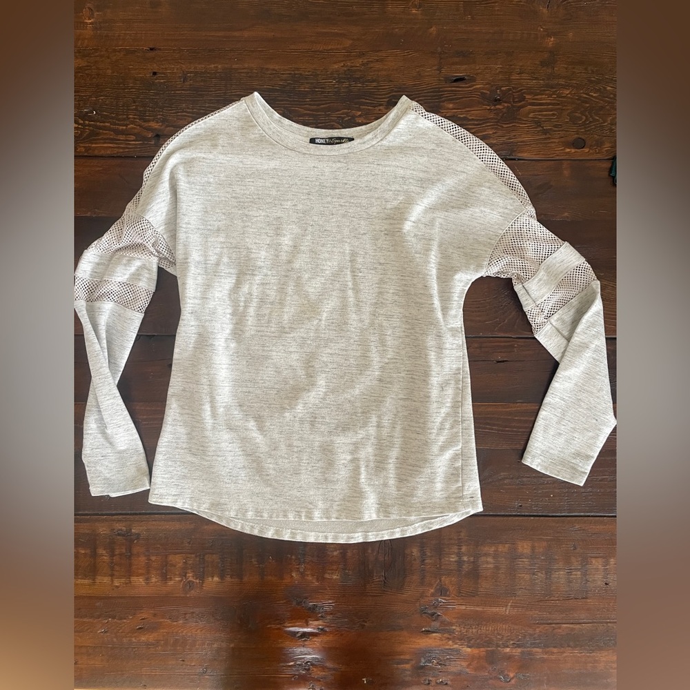 Honey and Sparkle gray sweatshirt. Size S. GUC.